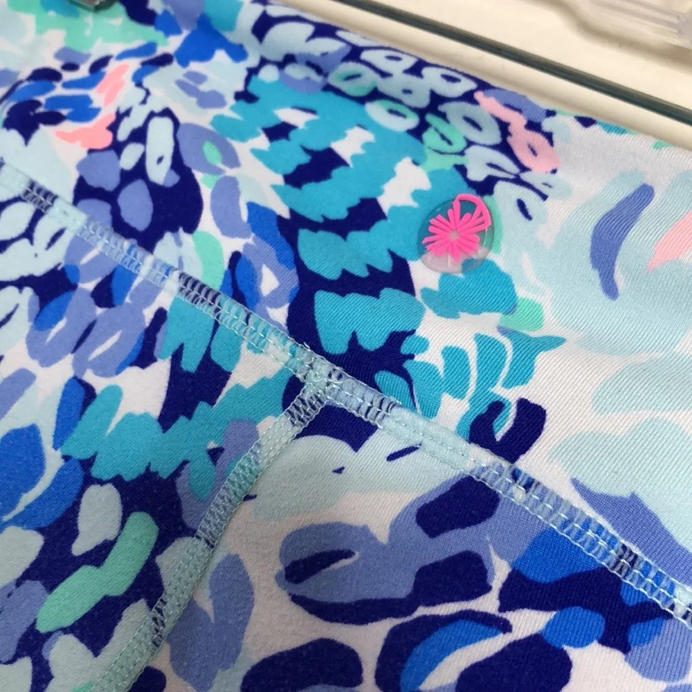 Lilly Pulitzer Blue Multi Coral Reef Print Leggings - Picture 7 of 11